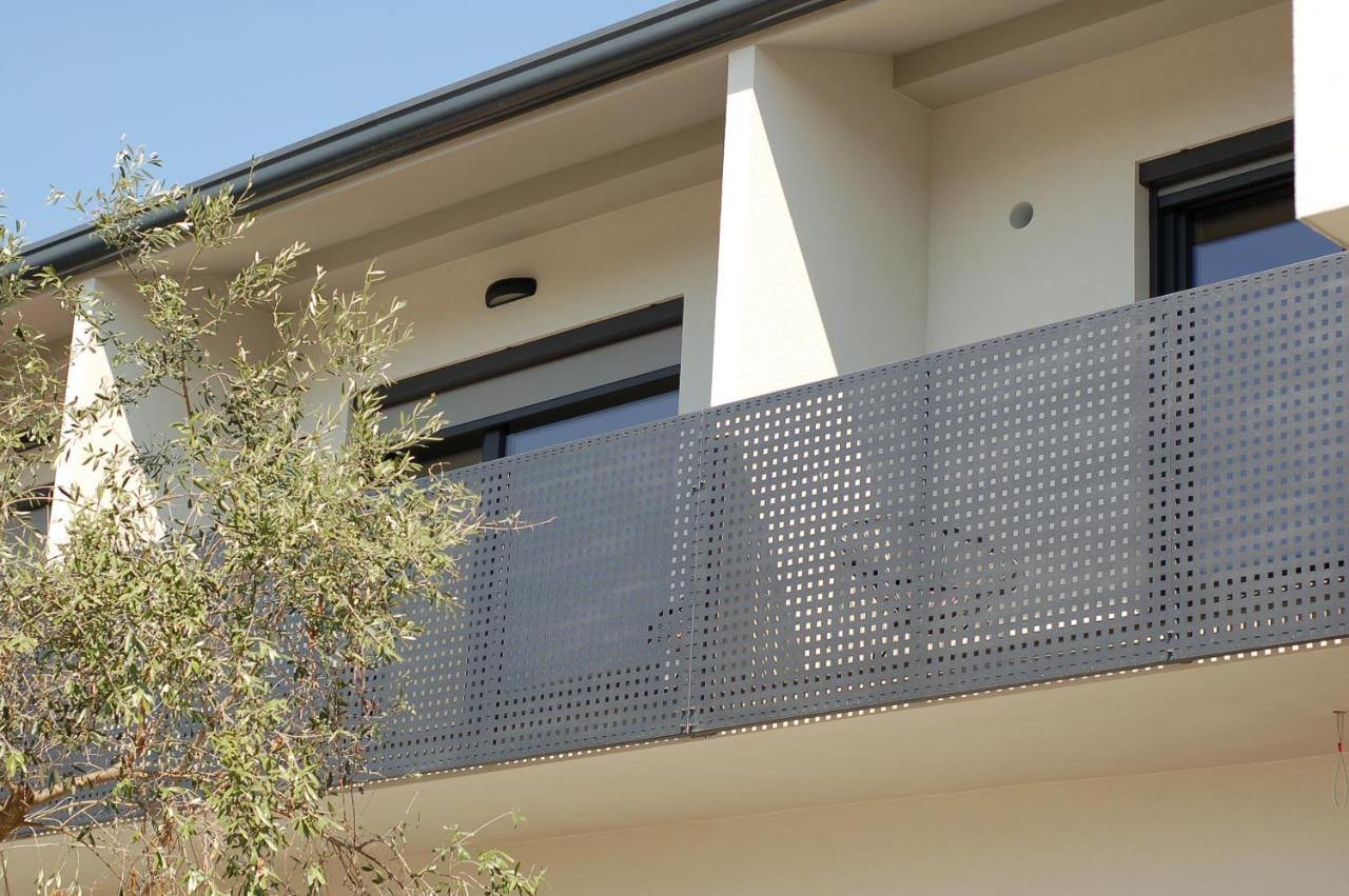 Rooms And Apartments Lisjak Koper Exterior foto
